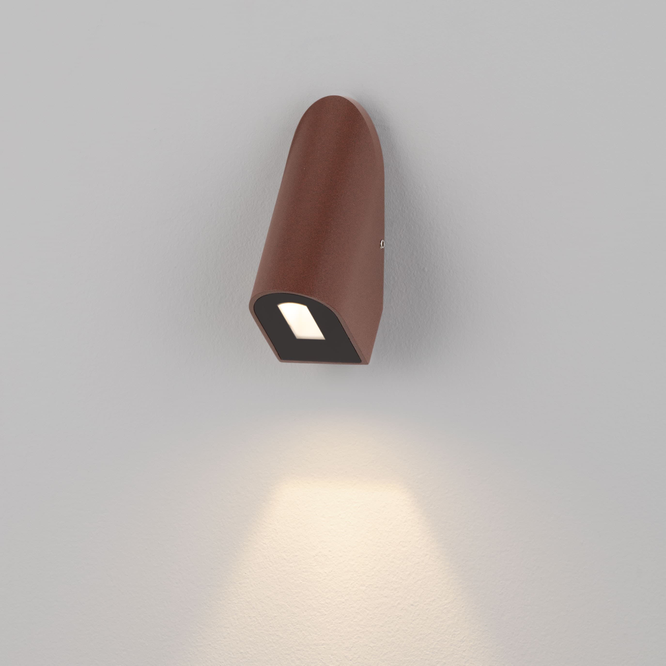 Nova Luce Soren - buiten wandverlichting - 4 x 9,7 x 5,8 cm - 3W LED incl. - IP65 - corten