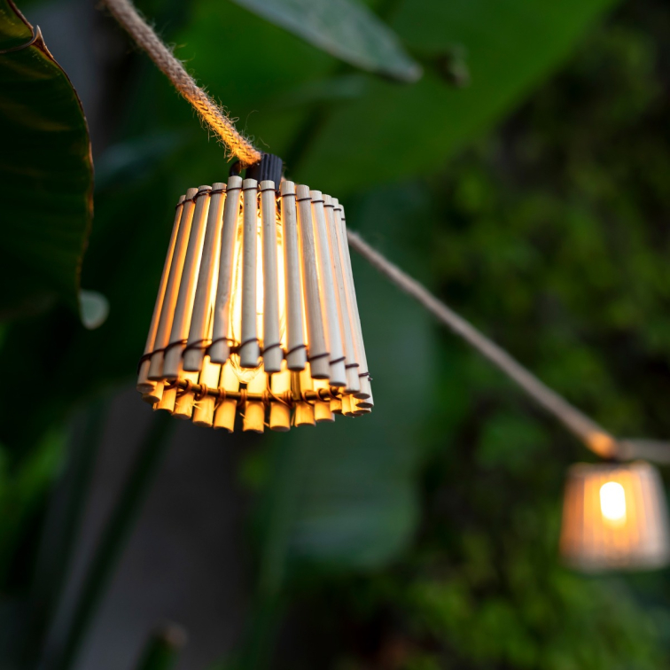 Lumi Jardin lichtslinger Chill bamboe 3,8m solar