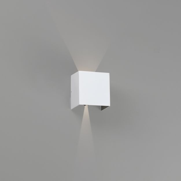 Faro Olan - wandverlichting - 14,5 x 14 x 10,5 cm - 6W LED incl. - IP65 - mat wit