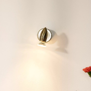 Lucide Caro 1 - opbouwspot - 9 x 13 x 9 cm - 5W LED incl. - satijn chroom