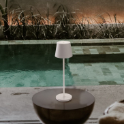 Nova Luce Seina - oplaadbare tafellamp buiten - Ø 11,4 x 39,5 cm - 2W dimbare LED incl. - IP54 - zandwit