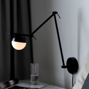 Nordlux Contina - wandverlichting met schakelaar - 73,6 x 12,5 x 37,2 cm - zwart en opaal wit