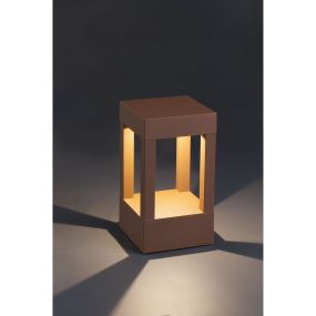 Faro Agra - tuinpaal - 10,8 x 10,8 x 20 cm - 9W LED incl. - IP55 - roestbruin