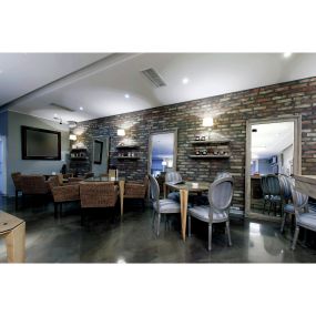 ONE Light Hotel Range - wandverlichting met schakelaar - 26,2 x 30,5 cm - geborsteld chroom en wit