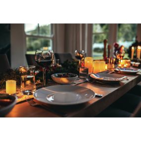 ONE Light LED Flickering Candle - Ø 7,5 x 12,5 cm - inclusief 2 x AA-batterijen