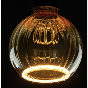 Segula LED lamp - Floating Globe Straight - Ø 12,5 x 16,5 cm - E27 - 4W dimbaar - 2200K - amber