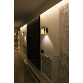 Faro Stood - wandverlichting - 22 x 22 x 20 cm - bruin en zwart