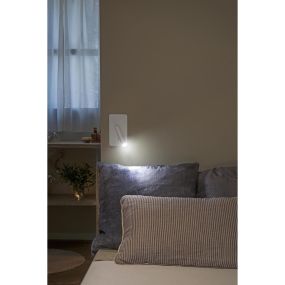 Faro Suau - wandverlichting met schakelaar - 9,5 x 14 x 17 cm - 3W LED incl. - mat wit
