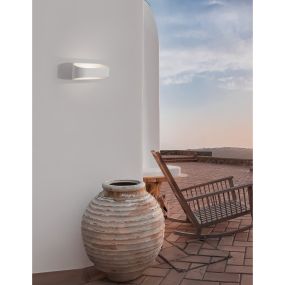 Nova Luce Mile - buiten wandverlichting - 18 x 11,5 x 7,5 cm - 9W LED incl. - IP54 - wit