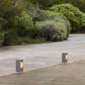 Faro Cast - tuinpaal - 15 x 13 x 30 cm - 10W LED incl. - IP65 - donkergrijs