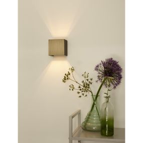 Lucide Xio - wandverlichting - 9,7 x 9,7 x 9,7 cm - 3,5W dimbare LED incl. - koffie