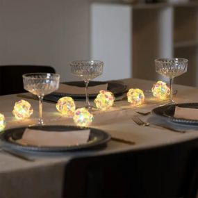 Konstsmide kerstverlichting - decoratieve lichtslinger op batterijen - 165 cm - 10 LED- lampen incl. -  multicolor