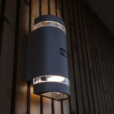 Lutec Focus - buiten wandlamp met bewegingssensor - 9,6 x 11x 23,9 cm - IP44 - donker grijs