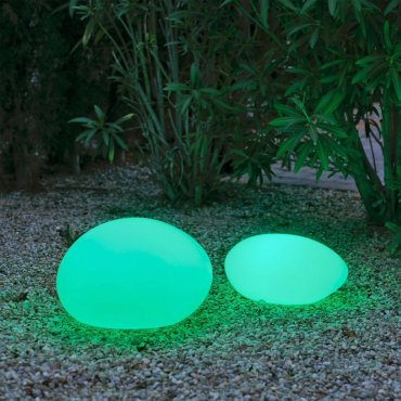 New Garden Petra - buiten tafellamp op zonne-energie met afstandsbediening - 60 x 44 x 30 cm - IP65 - wit - RGB + witte lichtkleur