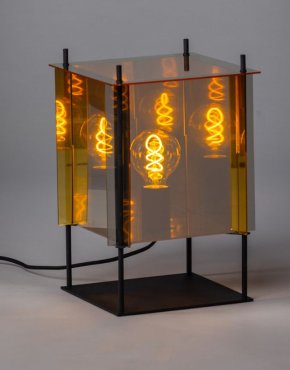 ETH Cube - tafellamp - 25 x 25 x 38 - zwart, goud en zilver