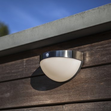 Lutec Bubble - buiten wandlamp met sensor op zonne-energie - 22 x 12 x 12 cm - 2,3W LED incl. - IP44 - roestvrij staal