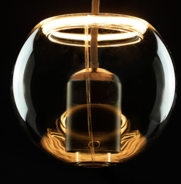 Segula LED lamp - Floating Globe Inside - Ø 12,5 x 11,5 cm - E27 - 5,2W dimbaar - 1900K - gerookt