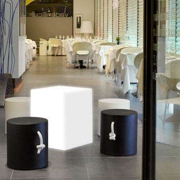 New Garden Cuby 53 - buiten tafellamp met kabel - 43 x 43 x 53 cm - 7W LED incl. - IP65 - wit