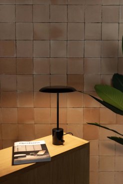 Faro Hoshi - tafellamp - Ø 26 x 40 cm - 12W dimbare LED incl. - glanszwart