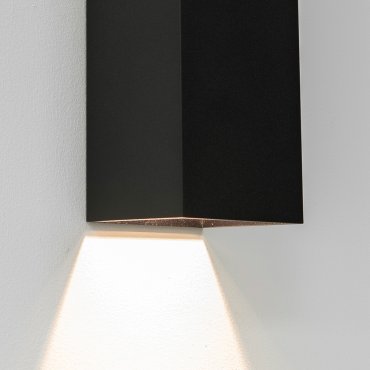 Artdelight Vegas - wandlamp - 8 x 8 x 25 cm - 2 x 4W dimbare LED incl. - IP65 - zwart