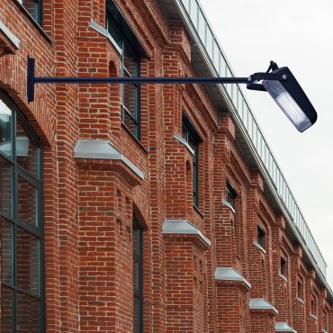 Searchlight Bristol - buiten wandverlichting - 83,5 x 14 x 11 cm - 9W LED incl.- IP65 - zwart