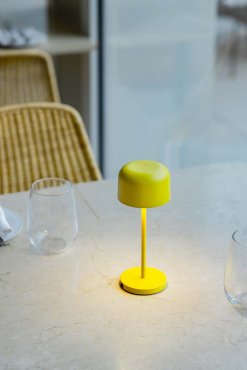 Faro Mavis - draagbare lamp - Ø 7,5 x 20 cm - 2W LED incl. - IP54 - geel
