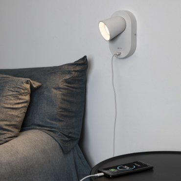 Faro Corb - wandverlichting met schakelaar en USB-lader - 10 x 11,5 x 17 cm - mat wit