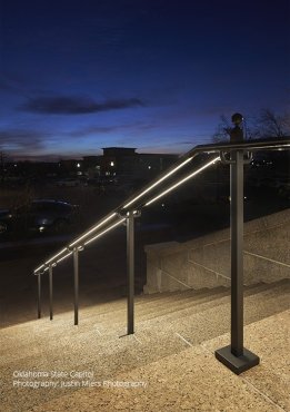 Klus POR - inbouw LED profiel voor trapleuningen - 2,32 cm x 2,29 cm - 201cm lengte - geanodiseerd zilver