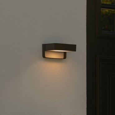 Nordlux Saulio Solar - buiten wandverlichting - 15,6 x 7,3 x 11,3 cm - 4,45W LED incl. - IP44 - zwart