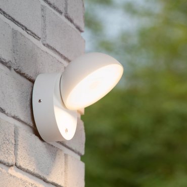 Lucide Finn - buiten wandlamp met sensor - 13,5 x 11 x 13,2 cm - 12W LED incl. - IP54 - wit