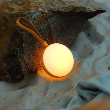 Nordlux Bring To-Go 12 - draagbare lamp met oplaadbare batterij - 12 x 26 x 9,3 cm - 1W LED incl. - IP54 - wit en geel