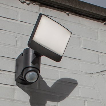 Lutec Sunshine - buiten wandlamp met sensor - 20 x 18 x 24 cm - 16,5W LED incl. - IP44 - donkergrijs