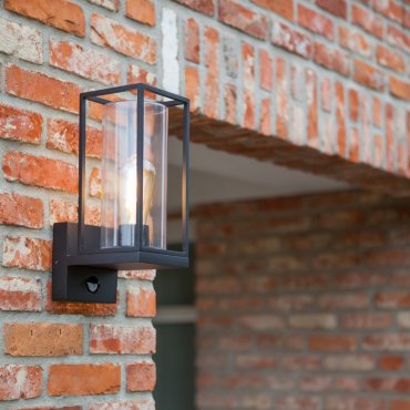 Lutec Flair - buiten wandverlichting met bewegingsmelder - 12 x 17,2 x 31,3 cm - IP44 - mat zwart