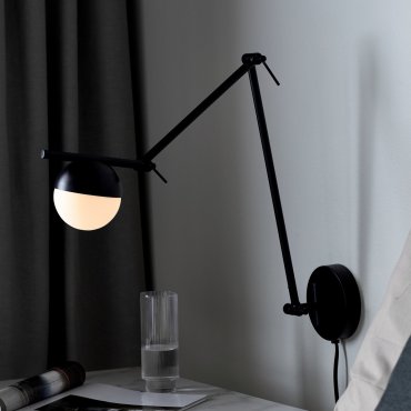 Nordlux Contina - wandverlichting met schakelaar - 73,6 x 12,5 x 37,2 cm - zwart en opaal wit